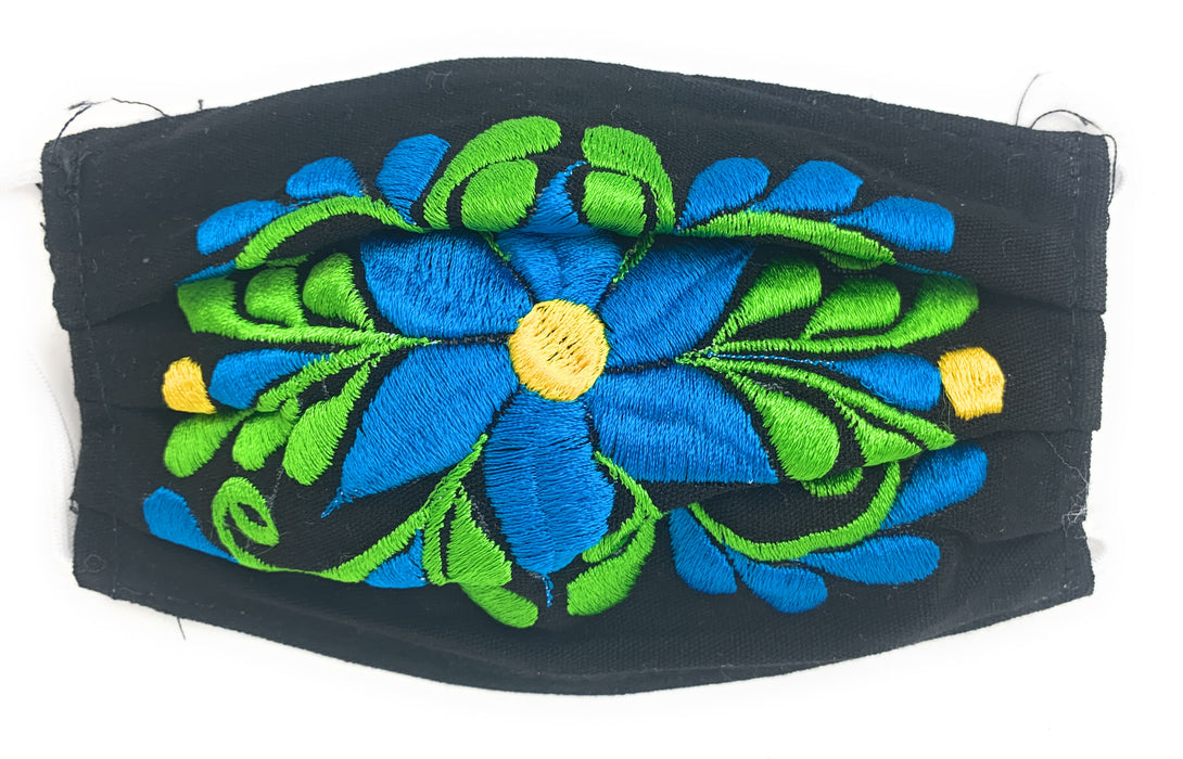 Face Mask Artesanal De Tela Con Bordado De Flores Azules